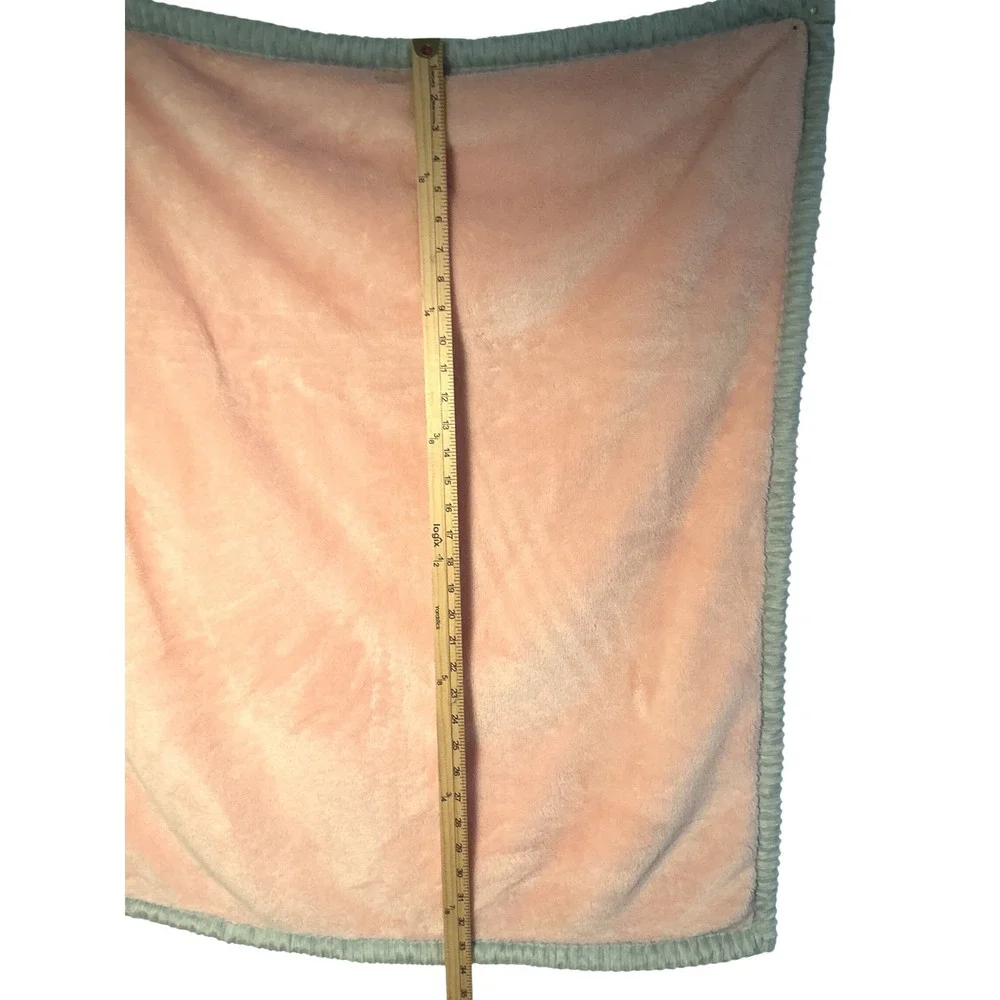 Chickpea Baby Blanket Pink Sherpa Fleece Reversible Grey Ribbed Trim 30x36‎